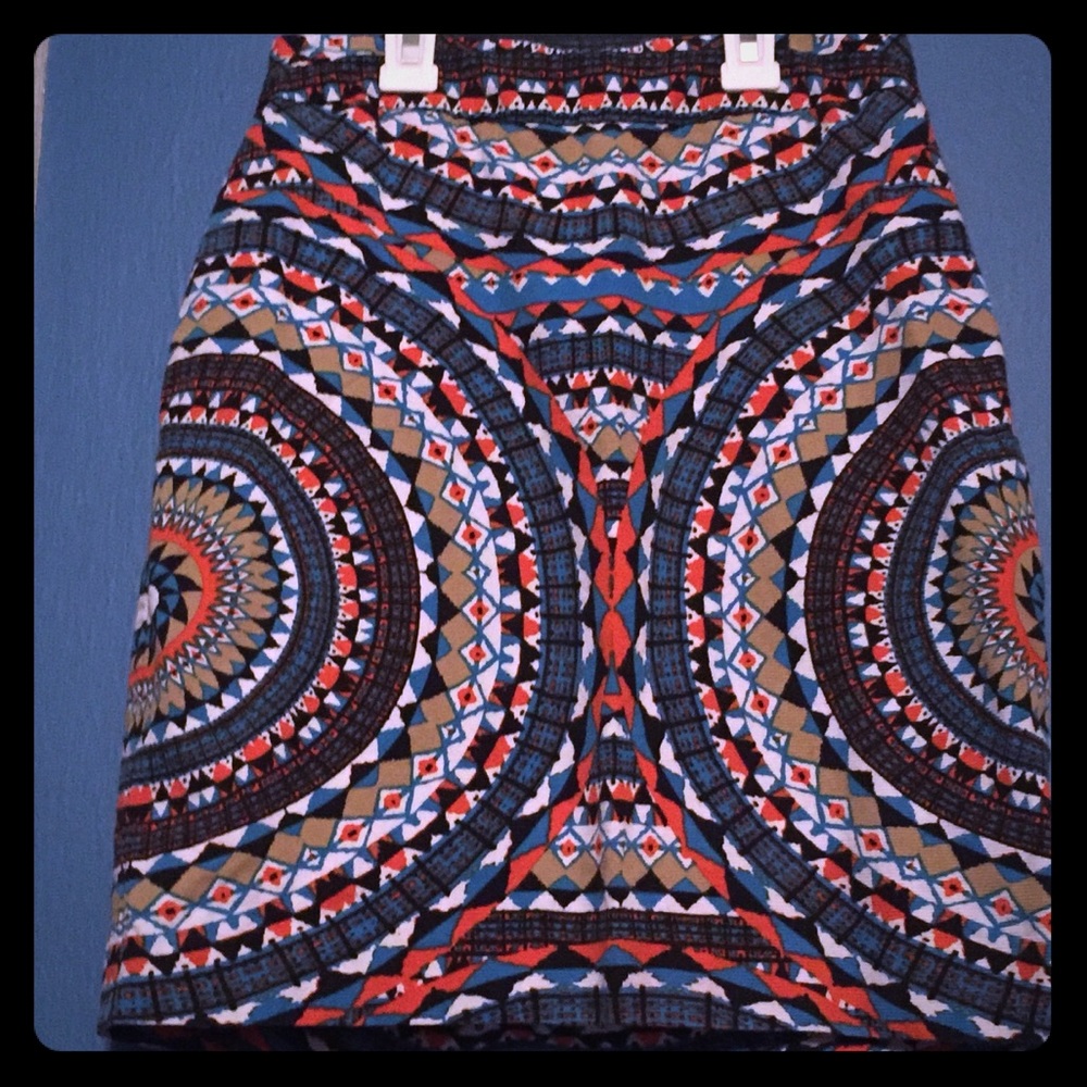 Olmeda Pencil Skirt